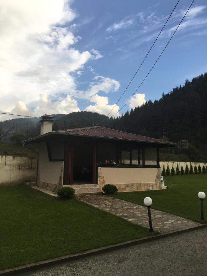 Villa Paradise Beli Iskar Exterior photo